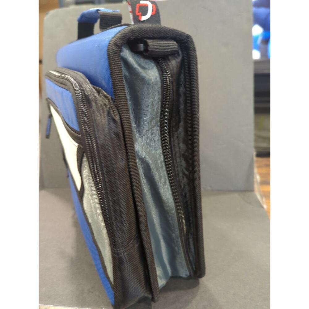 Case-it The Universal Zipper Binder -‎ 2 Inch O-Rings Padded Pocket - Picture 9 of 10
